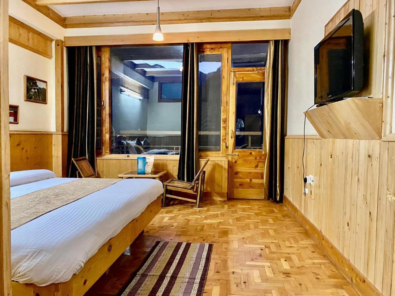 The Vashisht, Manali - A Four Star Luxury Hotel Экстерьер фото