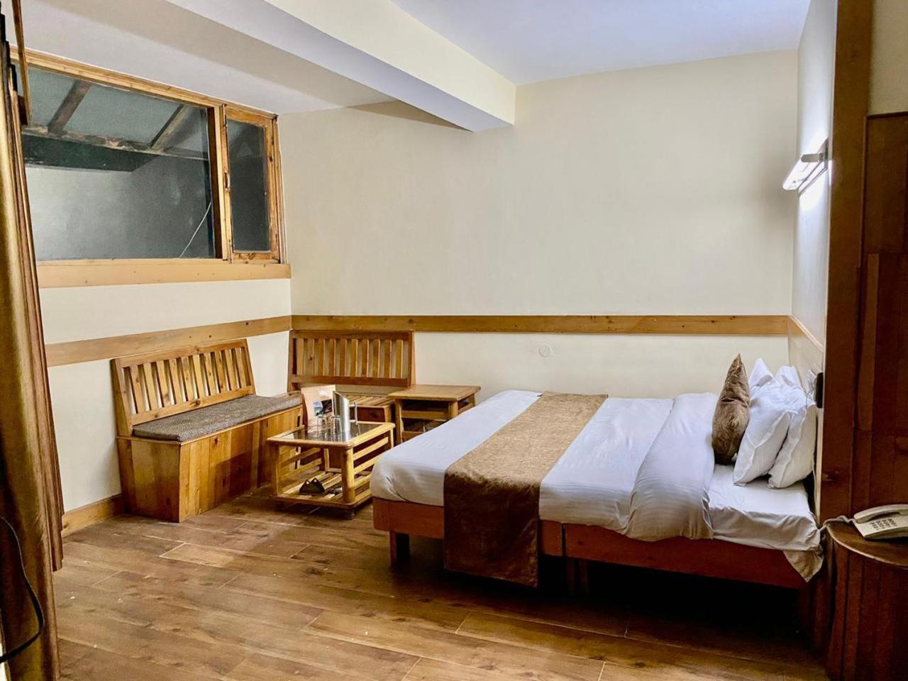 The Vashisht, Manali - A Four Star Luxury Hotel Экстерьер фото
